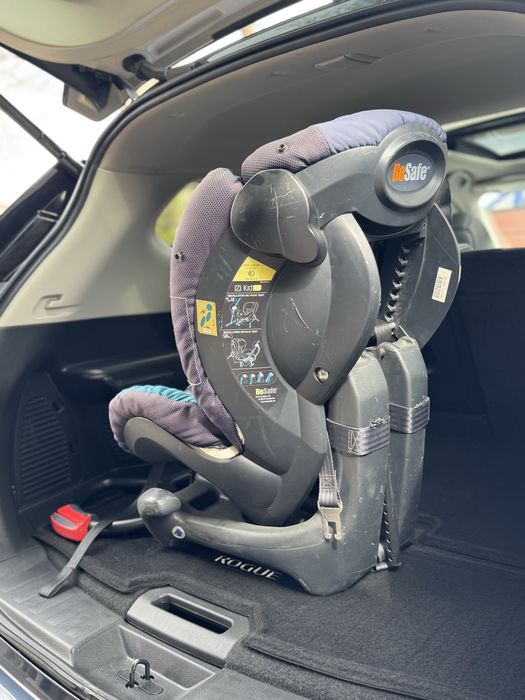 Дитяче автокрісло BESAVE