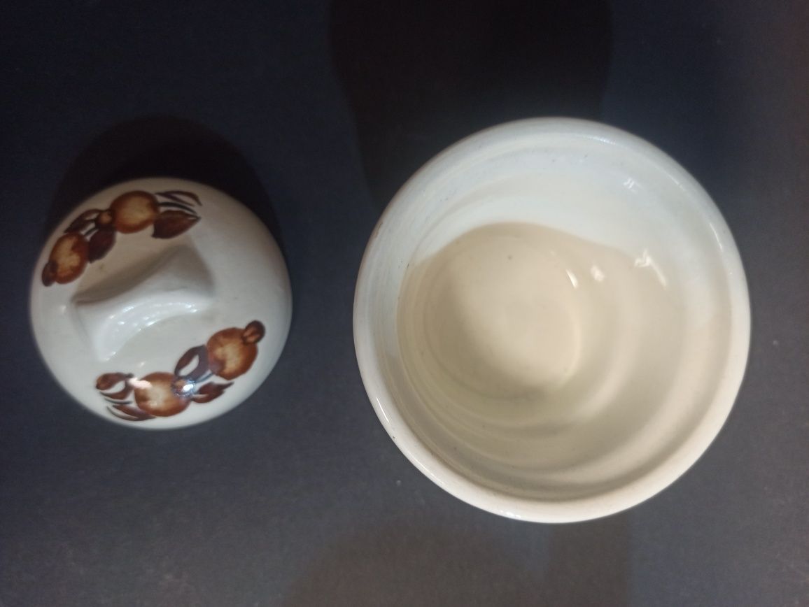 Ceramiczny pojemnik