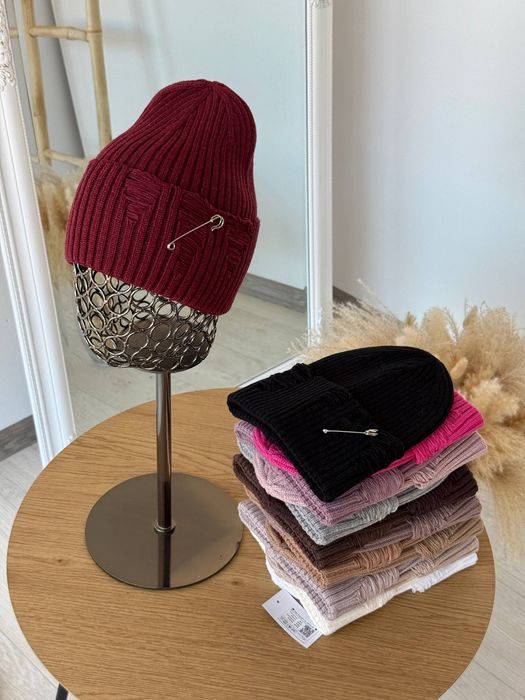 Шапка женская булавка / Шапка жіноча 15 кольорів