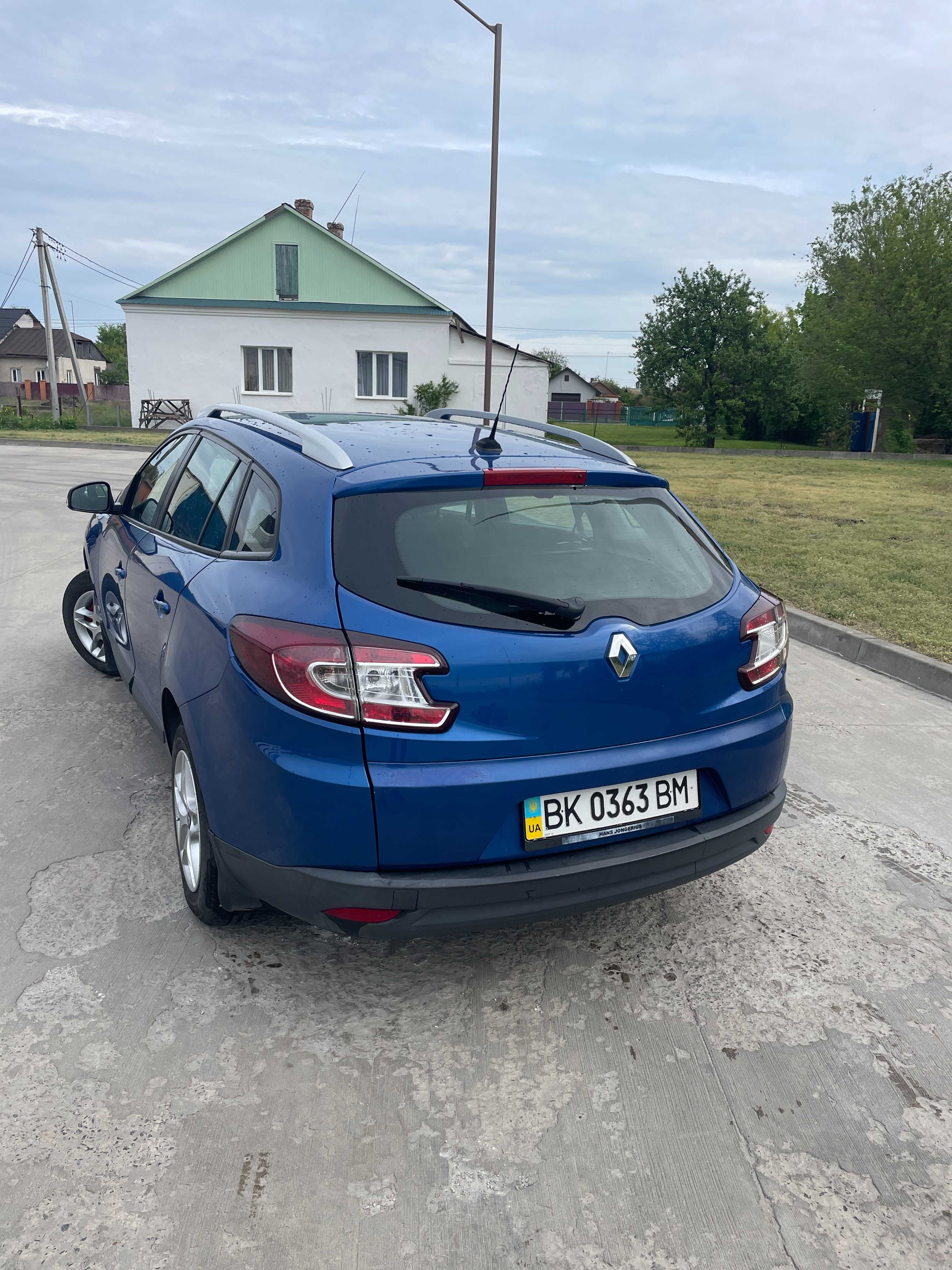 Продам Автомобіль Renault Megan 2011 1.5dci