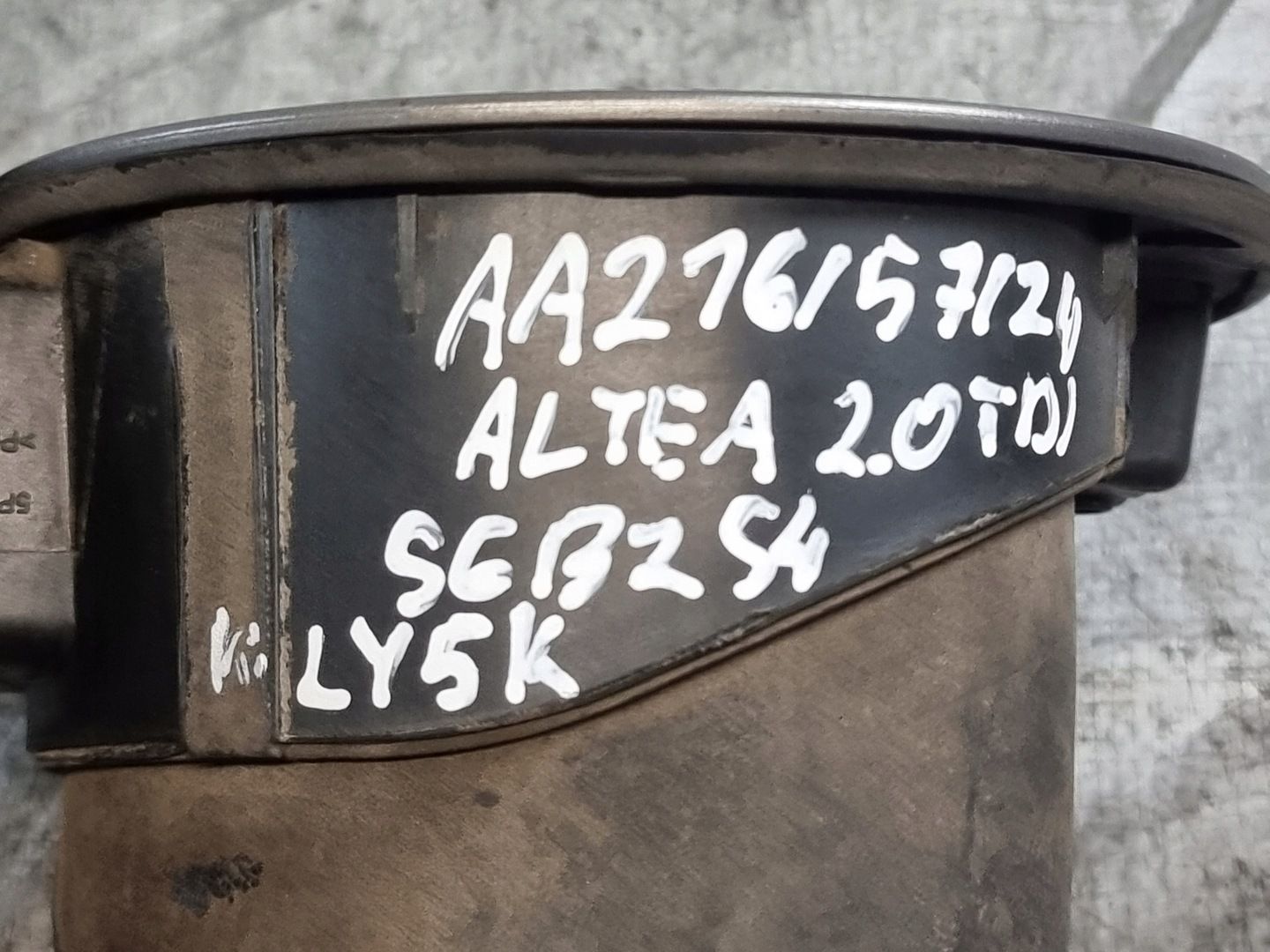 Klapka wkład Wlewu Paliwa K: LY5K OE 5P0809905 Seat Altea 2.0 TDI 05r