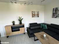 Luksusowy apartament z 2 komórkami i 2 garażami , Ogrody Królowej Bony