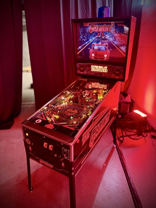 Flippery atrakcje na wynajem arcade na eventy symulatory