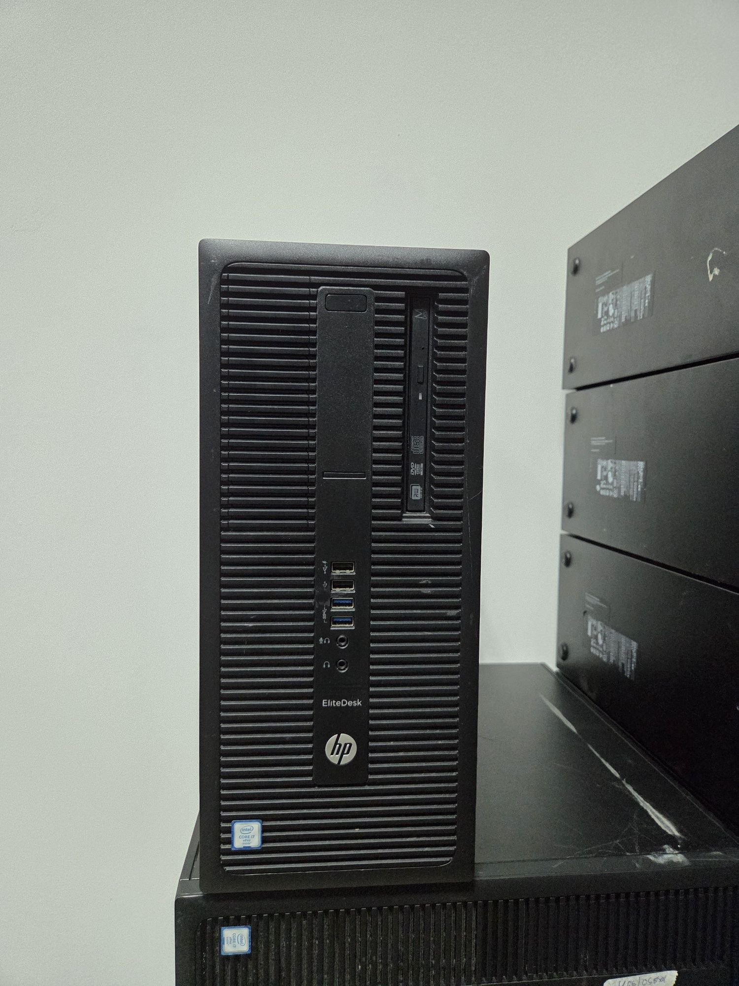 Core i7-6700(4x3.20/8GB DDR4/256gb ssd/HD 530)HP 800 G2 MT