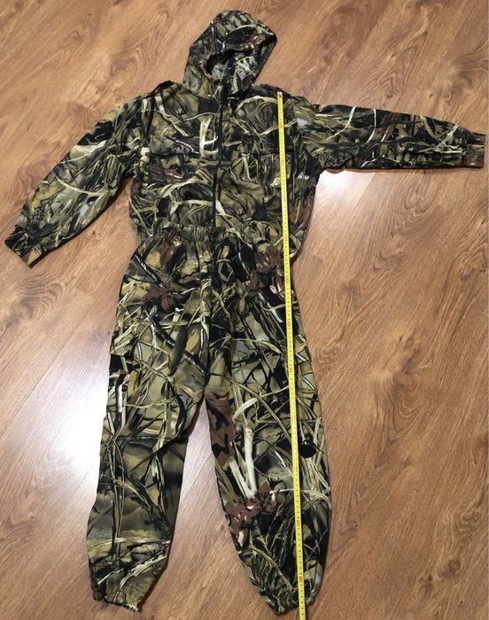 Детские охотничьи костюмы 2 шт (один непромокающий )