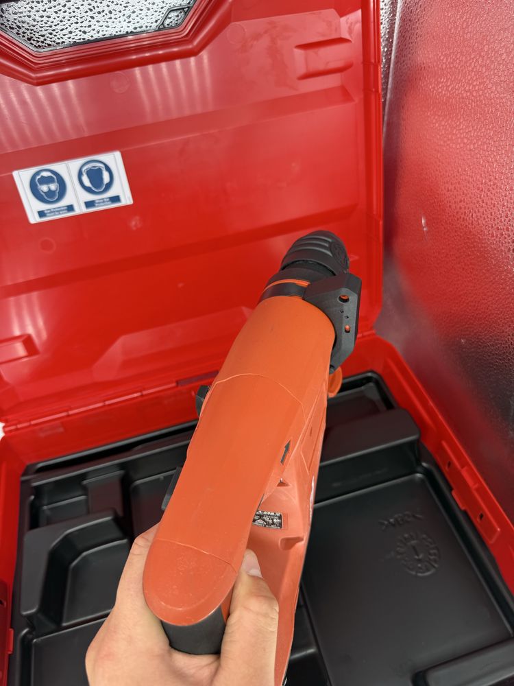 Аккумуляторный перфоратор Hilti TE 4-A22