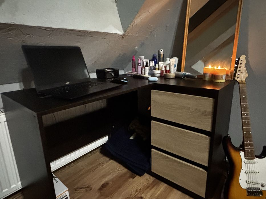 Biurko narozne prawe