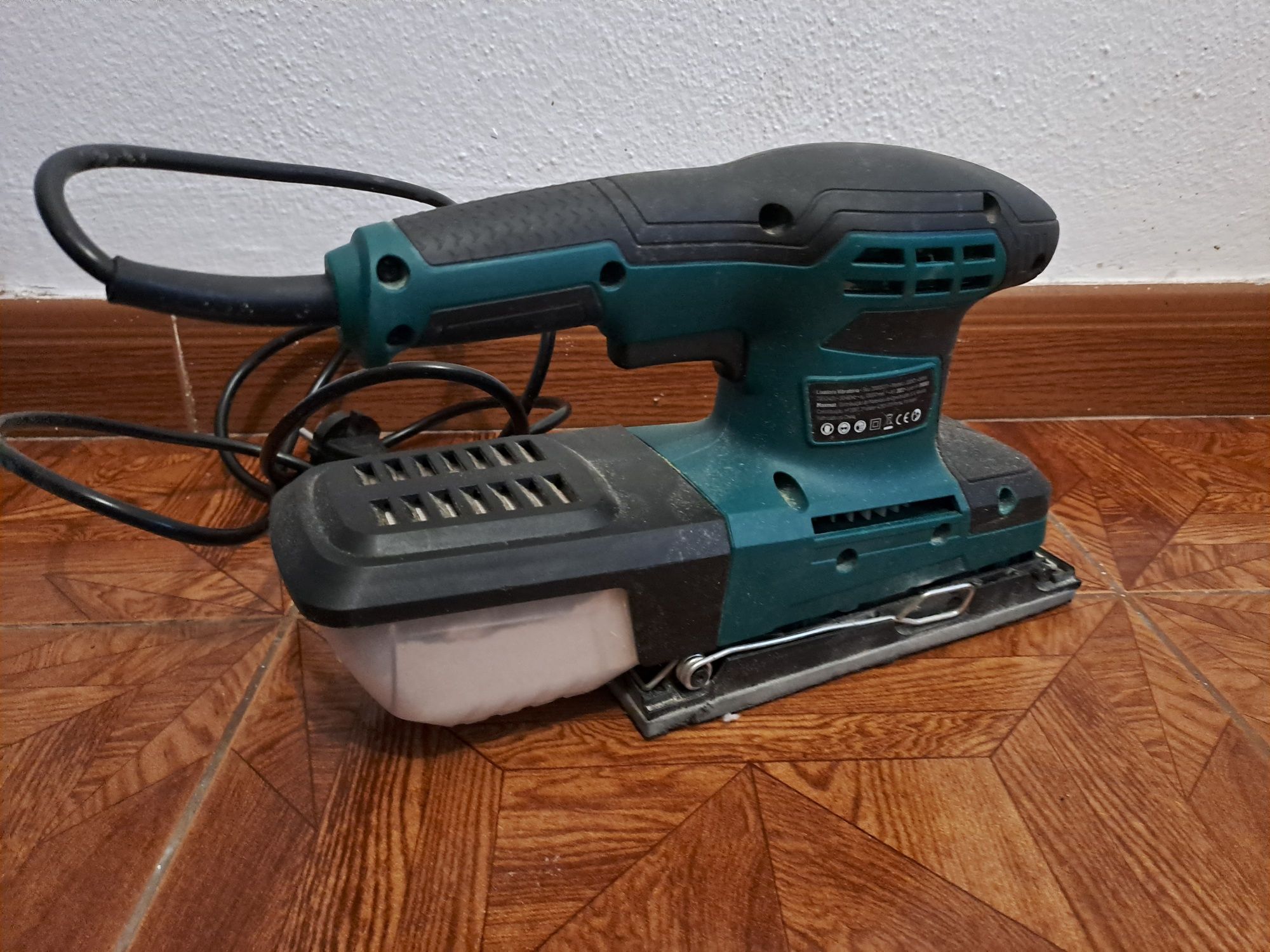 Lixadora 260W vibratória Maxmat