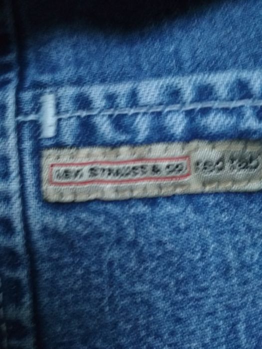 Szorty, spodenki, Bermudy Levi's