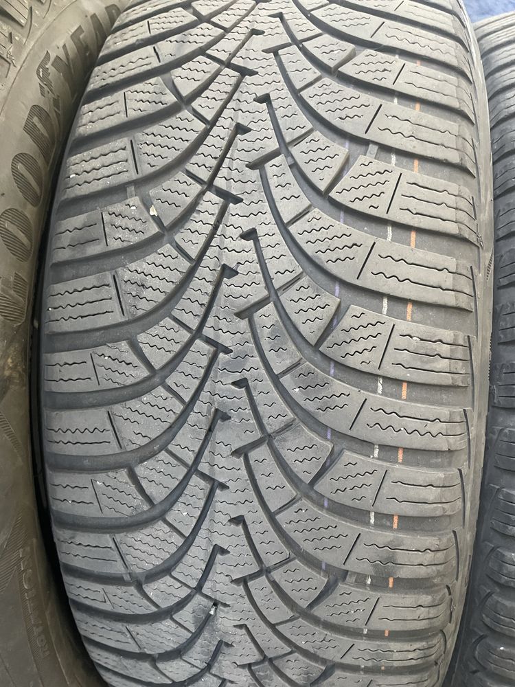 Продам зимову гуму Goodyear UltraGrip 9+ 205/55/r 16