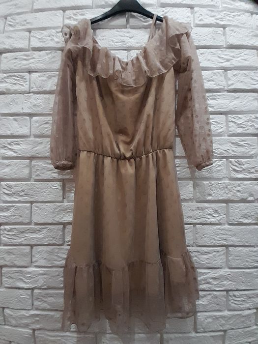 Sukienka w kropki koronkowa S/M