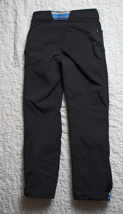 Спортивные, демисезонные чёрные штаны Quechua, рост 123-130cм/ 7-8 лет