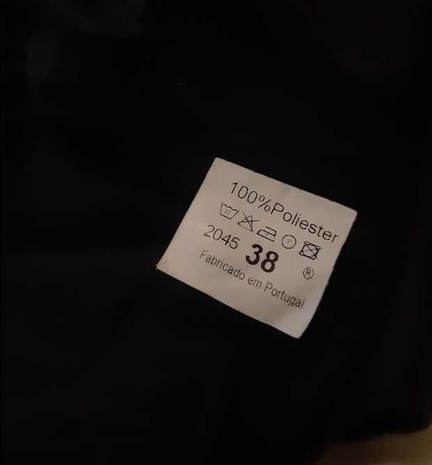 Vestido preto assimétrico