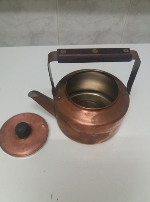 Chaleira toda em Cobre muito antiga