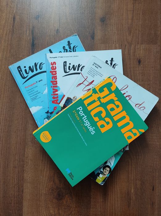 Livros e Manuais escolares - 7° 8° e 9°