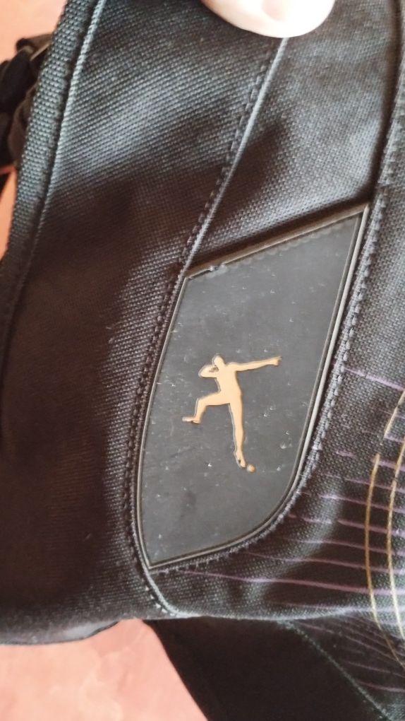 Torba na ramię PUMA jest kod QR Usain Bolt Perf. Messenger Bag,