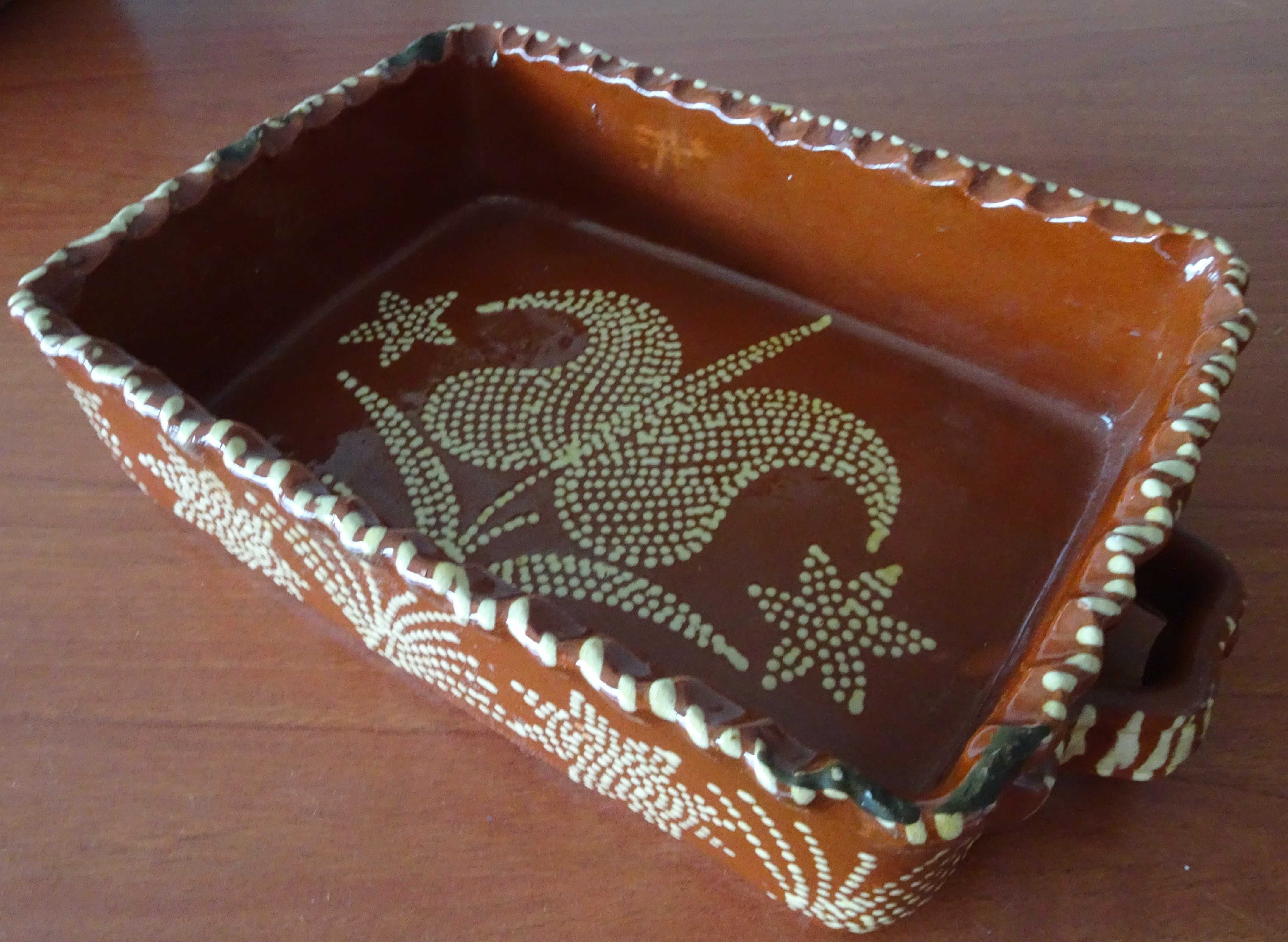 Louça de Barro Tradicional Portuguesa (7 Peças)