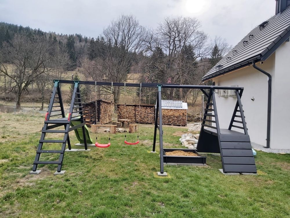 Luisówka - domek na wynajem w Nowej Morawie z jacuzzi
