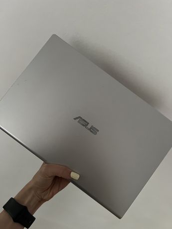 Продам ноутбук в Одеci Asus Laptop14 X409FA
