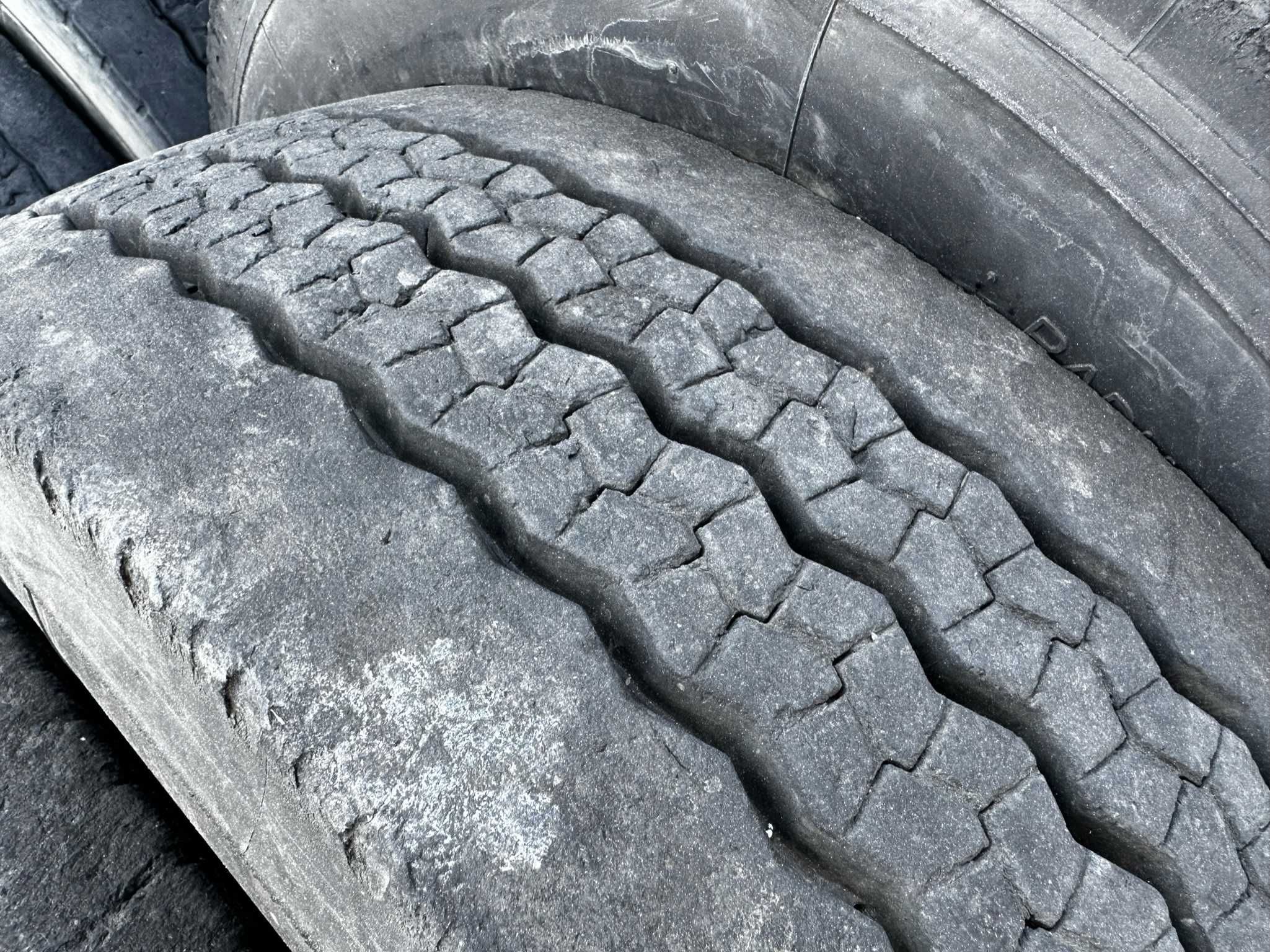 OPONA OPONY Ciężarowe Naczepa J 215/75R17.5 135/133J Michelin XTE2+