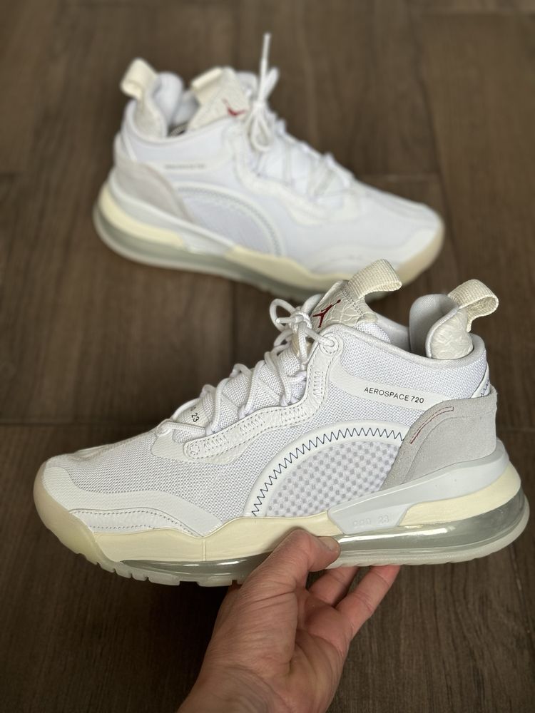 Кроссовки Nike Air Jordan Aerospace 720  (CW7588-100)