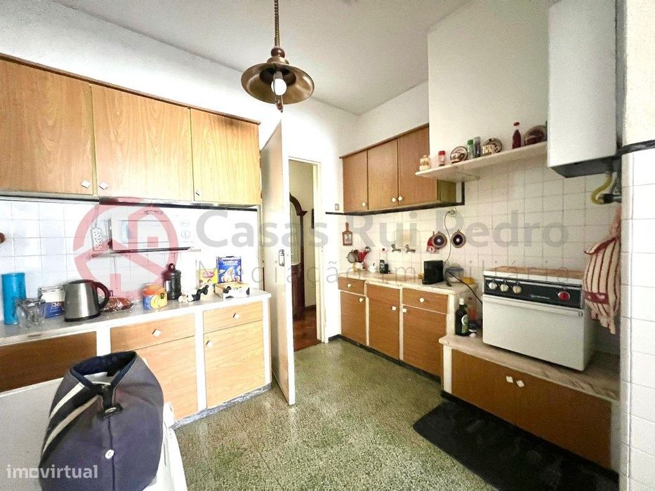 Moradia com Sótão Aproveitado, Jardim e Terraço no Montijo, Afonsoeiro