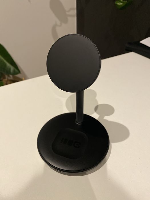 Greencell MagScape biurkowa stacja ładująca 3w1 o mocy 15W