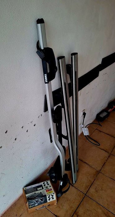 Barras de Tejadilho + Suporte de Bicicleta THULE