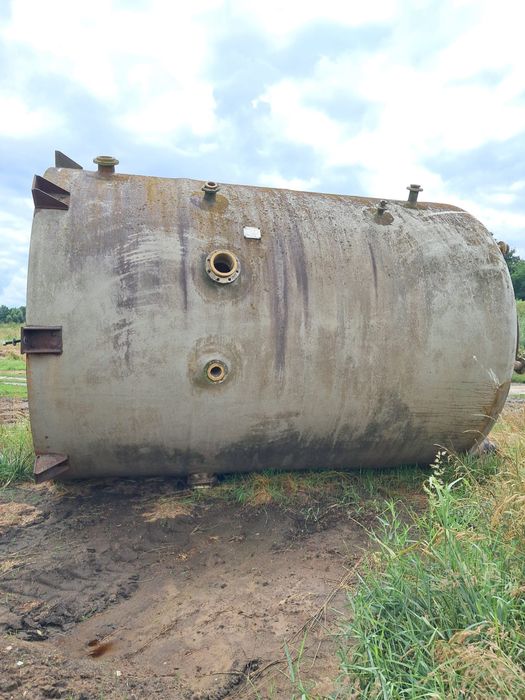 Zbiornik 25000l włókno szklane. Stan bdb