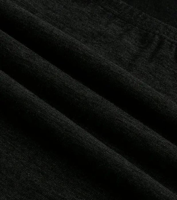 Гарний топік у2к, чорний з хрестом