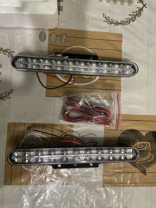 Денні ходові вогні універсальні HY-092-5P (Lavita) LED