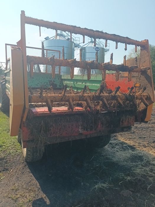 Rozrzutnik obornika 6t tandem