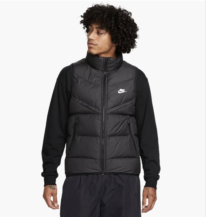 Жилетка  Nike Storm-Fit Windrunner Black Новая Оригинал
