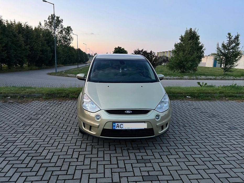 Продам 7 місне авто