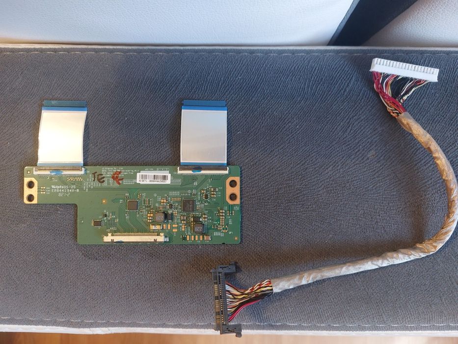 T-con  Philips 43PFS5803/12 z kablem LVDS - sprawny z rozbitka