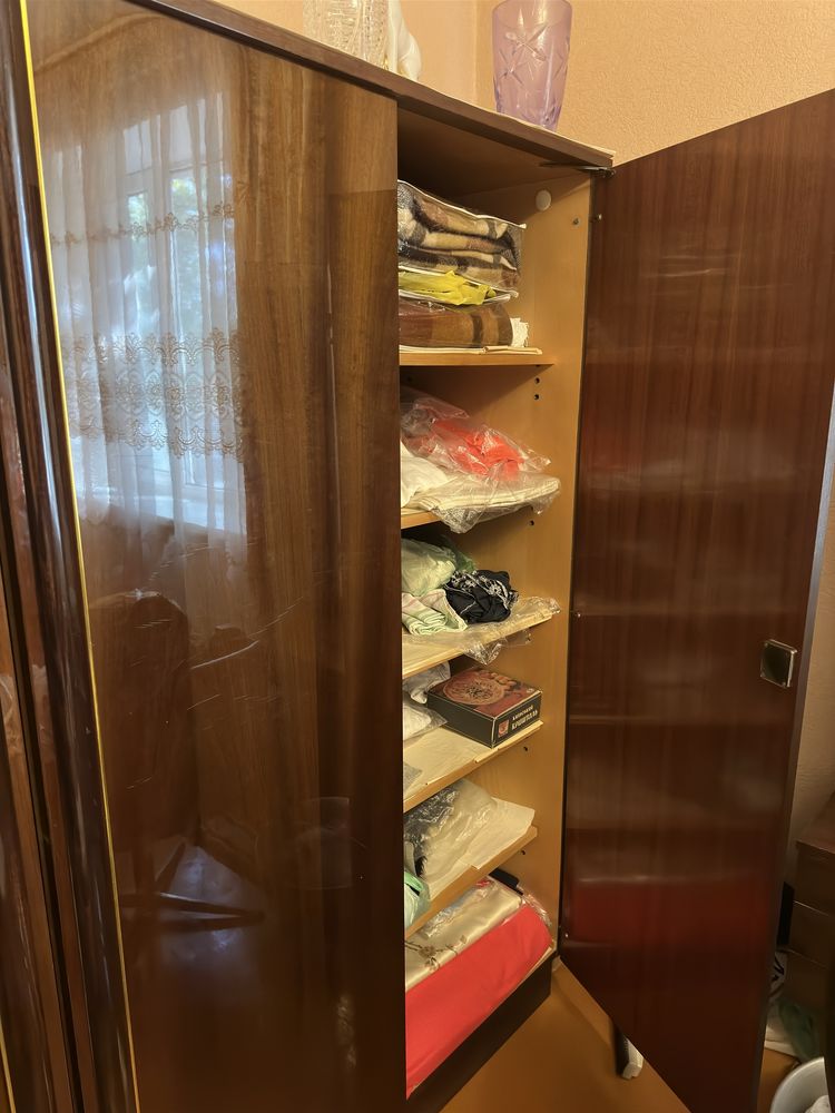 Спальня натуральне дерево