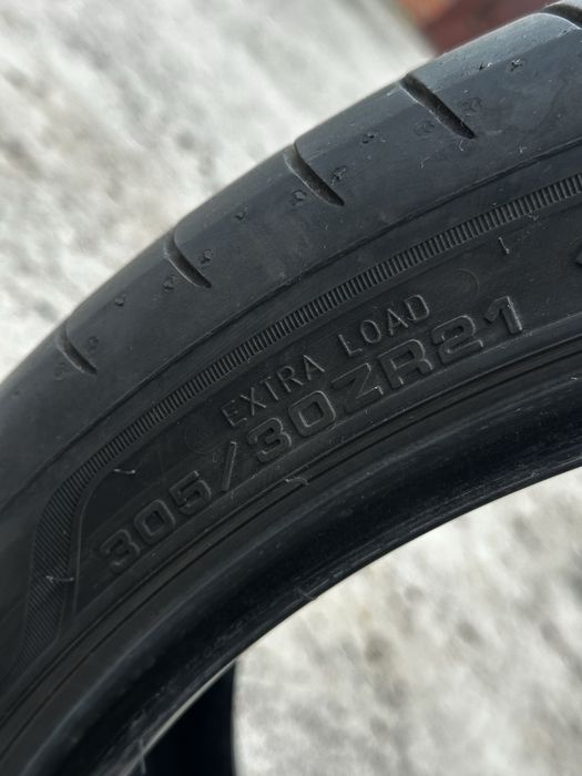Good year 305/30 R21