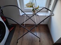 Stojak pod wanienkę