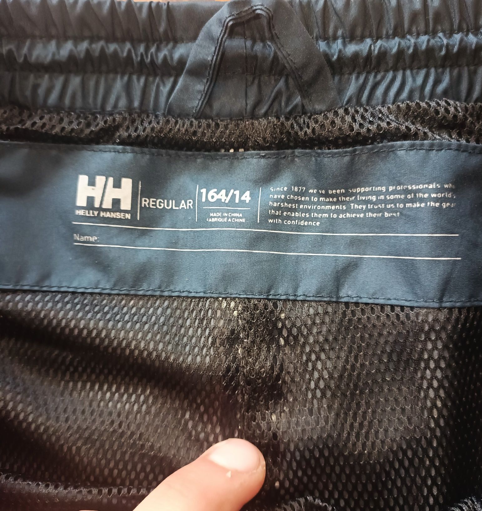 Męskie świetne spodnie Helly Hansen rozmiar S stan bardzo dobry