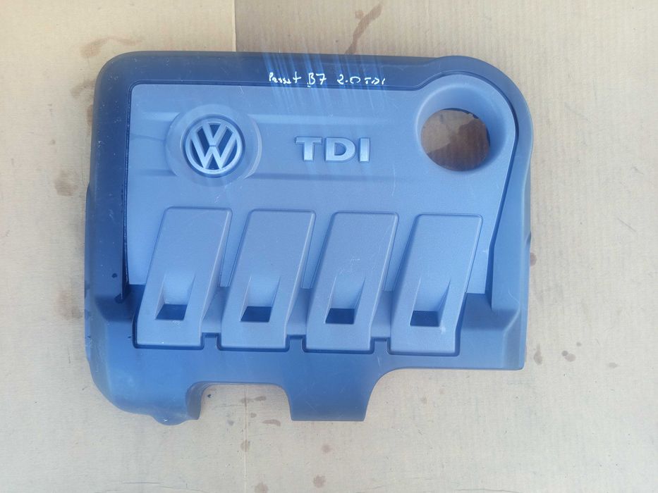 Osłona pokrywa Górna Silnika VW Passat B7 GolF Touran 2.0 TDi