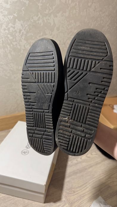 Кеды кожаные женские Estro