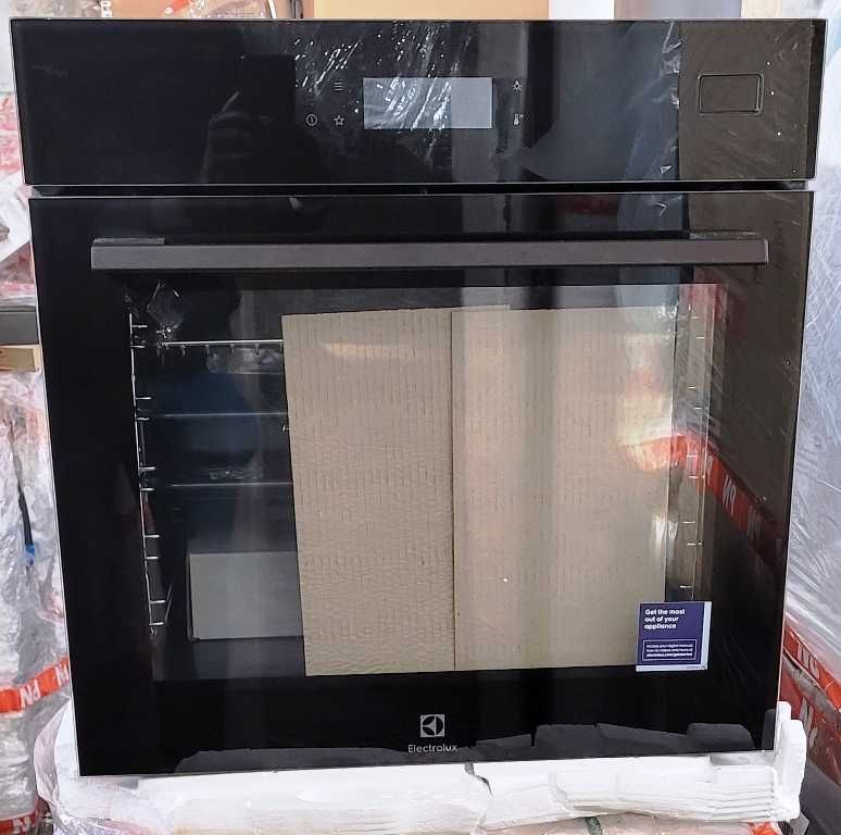 Piekarnik Electrolux EOB8S39Z SteamBoost