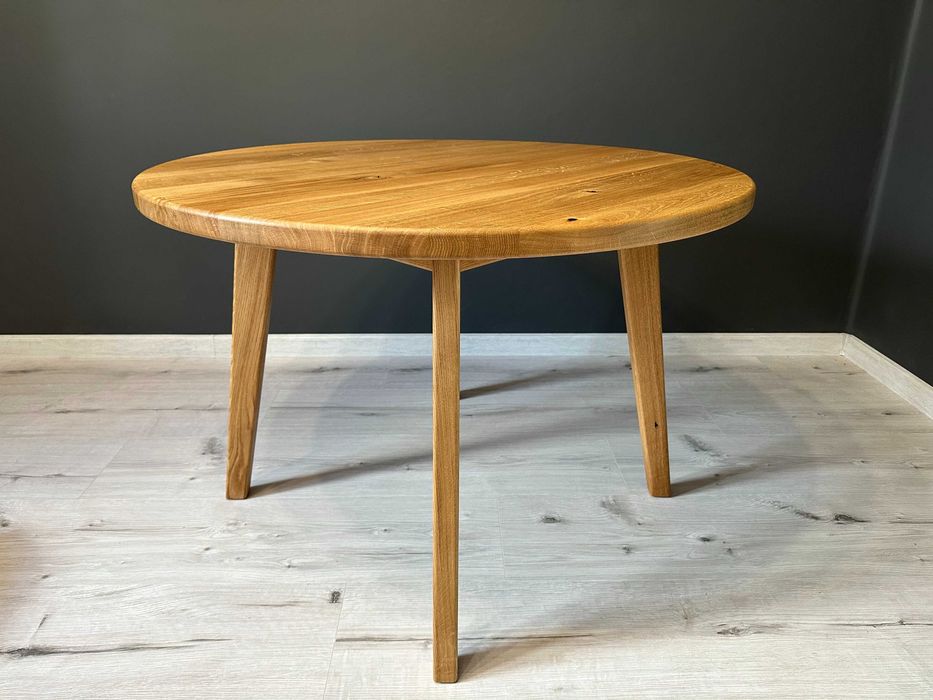 Stół dębowy śr. 110 cm