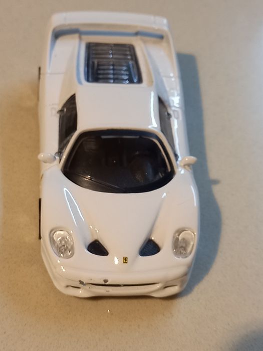 Bburago FERRARI F50 model metalowy 1/43