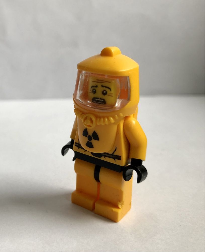 Lego minifigurka seria 4 hazmat