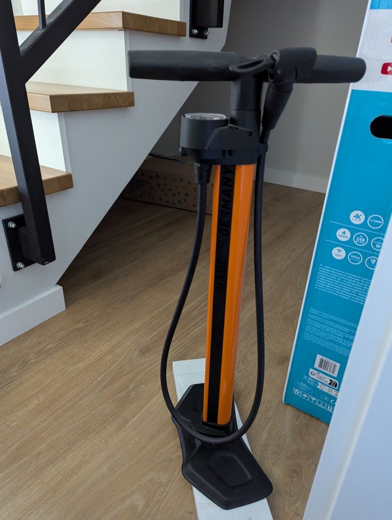 Pompka rowerowa podłogowa SKS Airworx 10.0 nowa Warszawa Marki