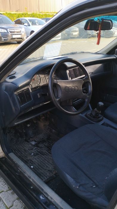 Audi 80 B3 1988р. 1.8 бензин(карбюратор)