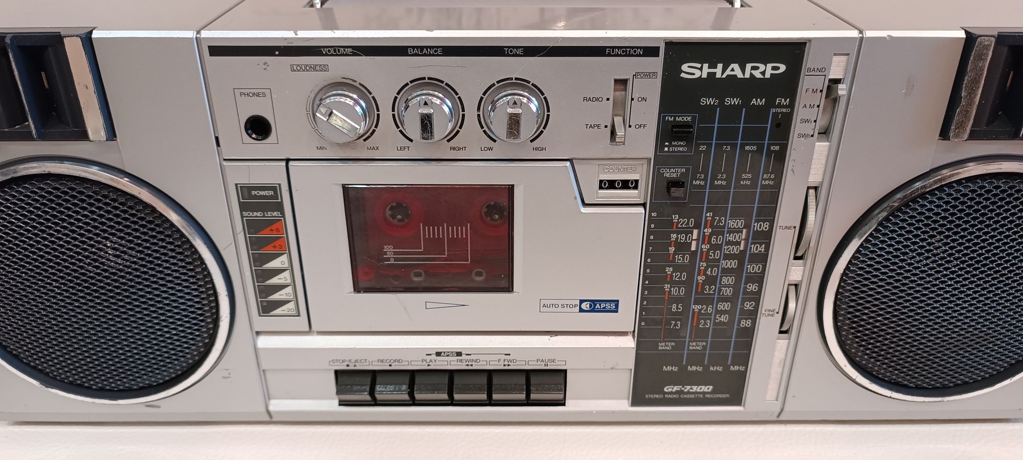 Sharp  GF-7300 Z