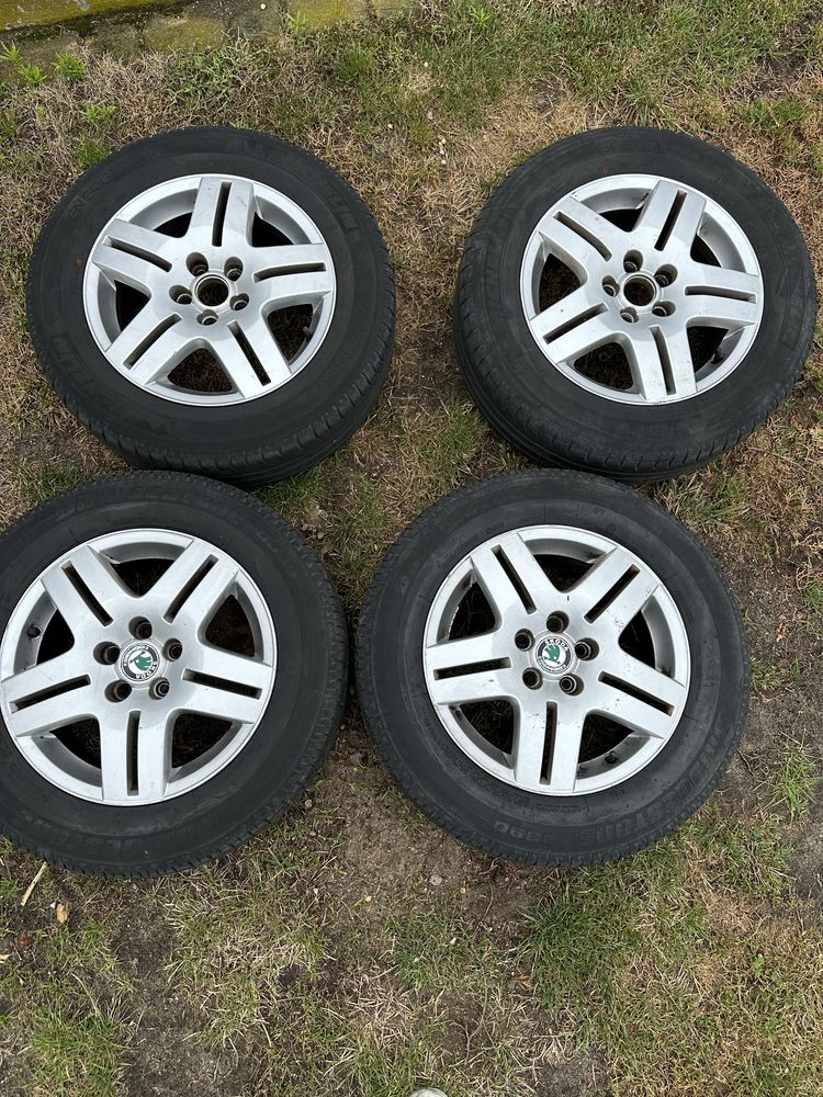 Koła skoda octavia 15 cali 5x100