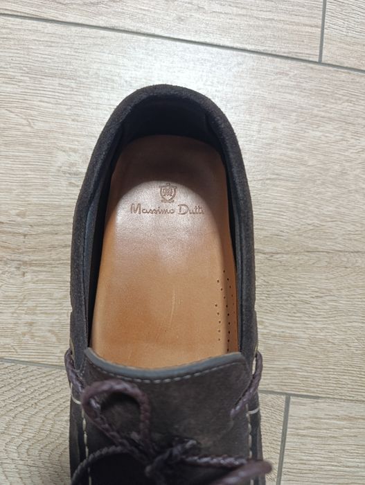 Замшеві мокасини Massimo Dutti темно-коричневого кольору.